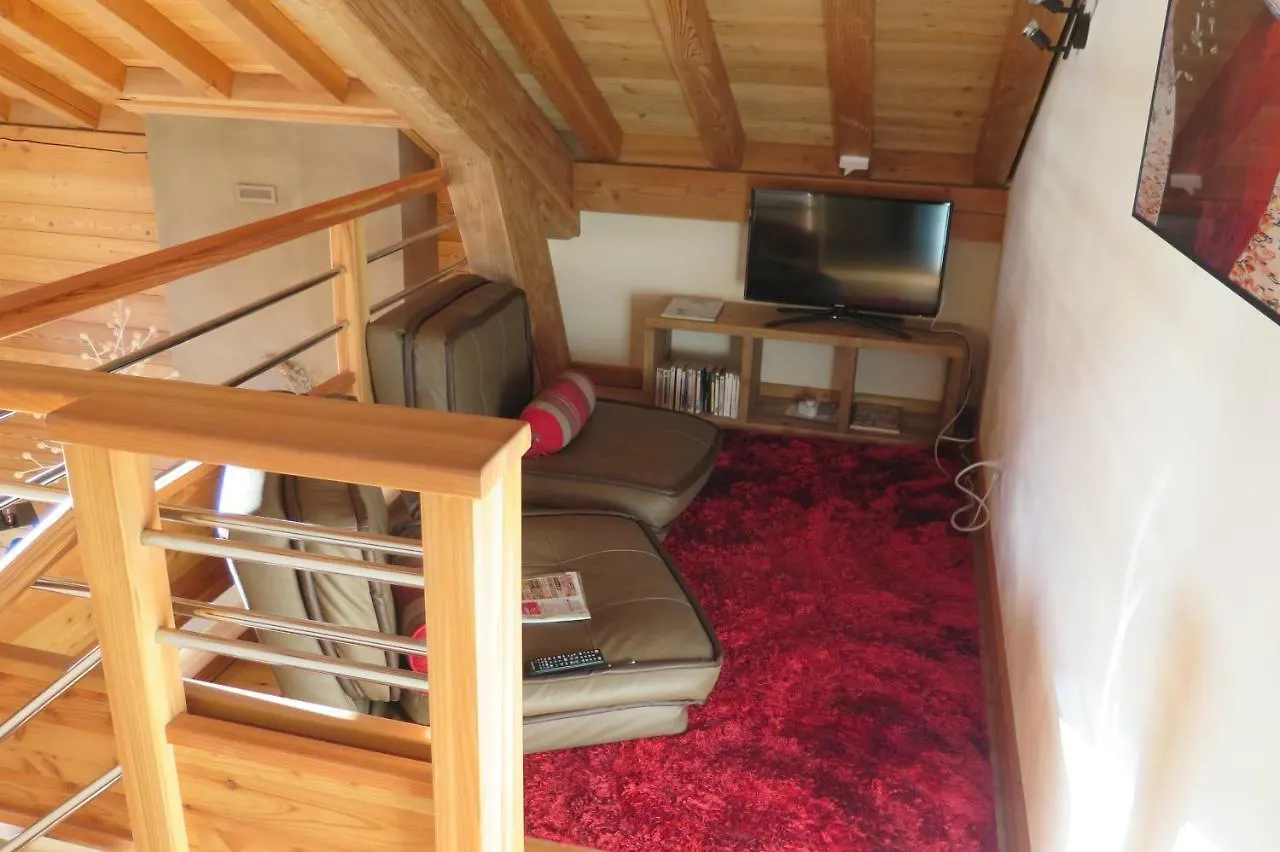 Les Chalets Du Chaberton, Pied De Pistes Et Spa Montgenevre
