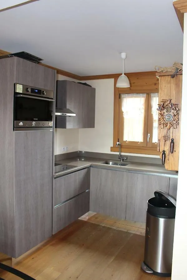 Les Chalets Du Chaberton, Pied De Pistes Et Spa Montgenevre 0*,  France